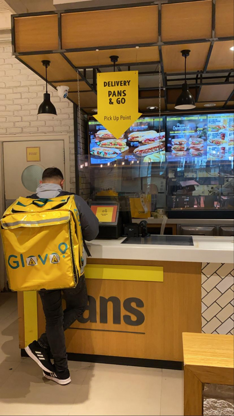 Adaptació de la restauració i l’oci a les restriccions