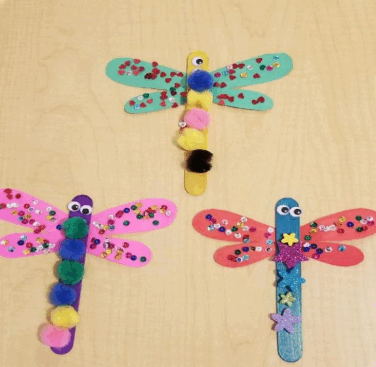 TALLER: Libèl·lules amb pals